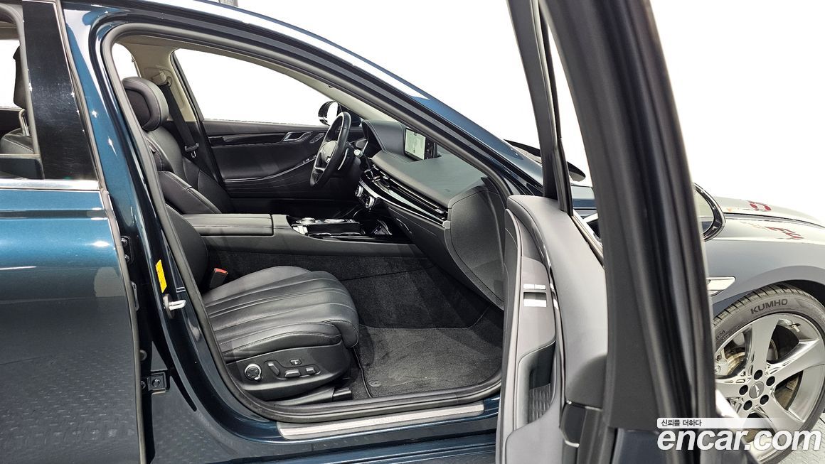 Genesis G80 2022