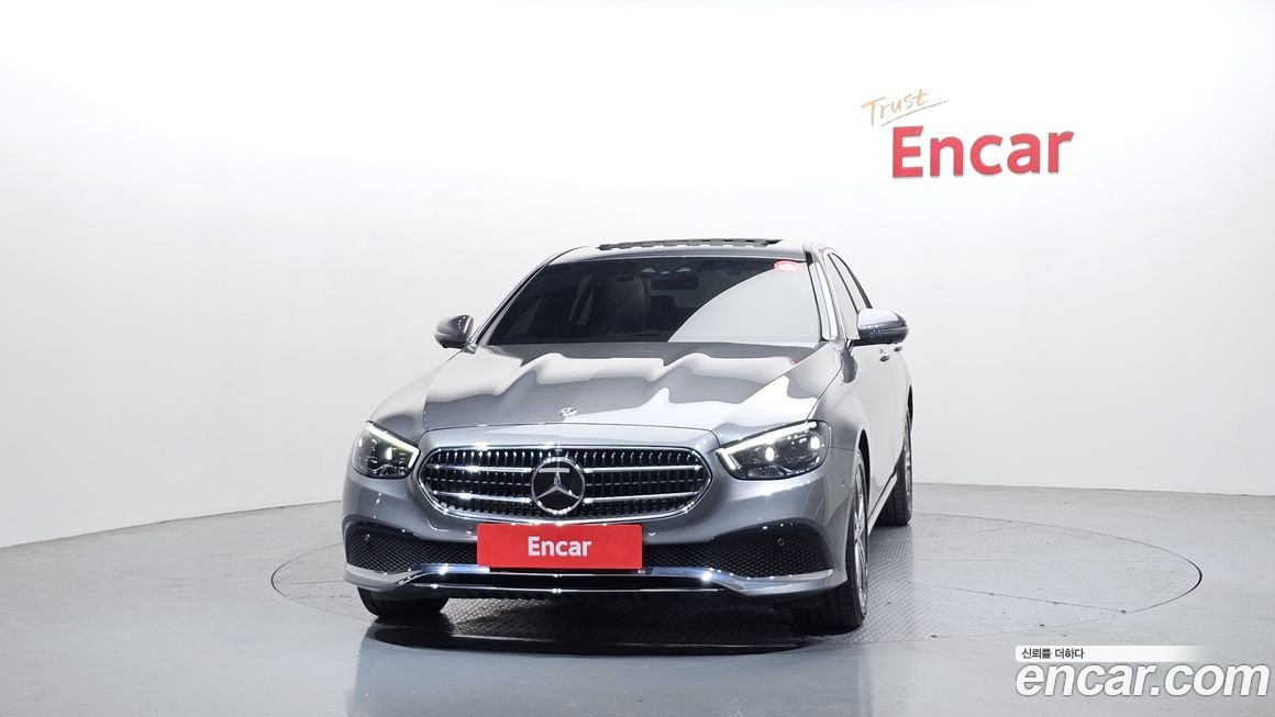 Mercedes-Benz E-Class 2021