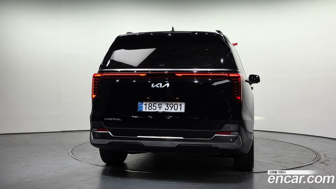 Kia Canival 2025