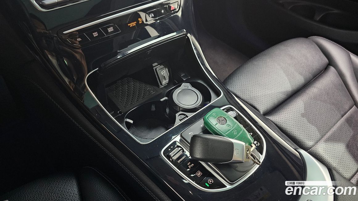 Mercedes-Benz GLC-Class 2020