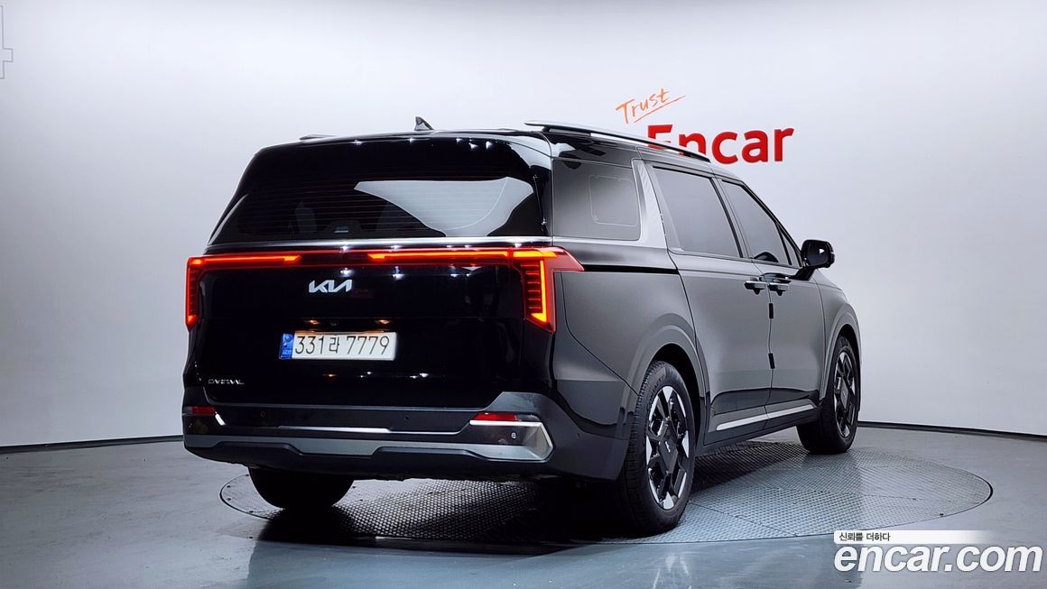 Kia Canival 2024
