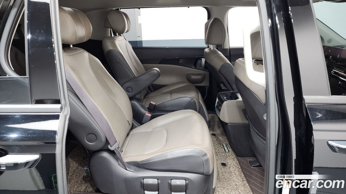 Kia Canival 2024