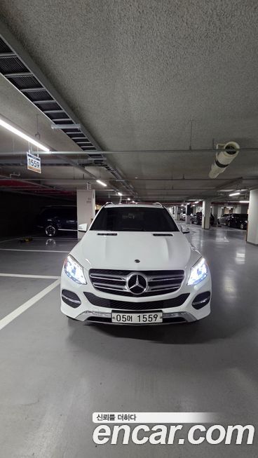 Mercedes-Benz GLE-Class 2018