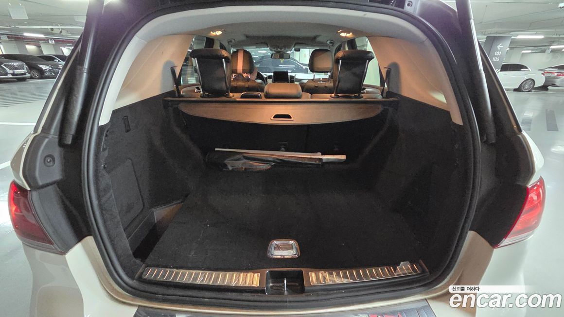 Mercedes-Benz GLE-Class 2018