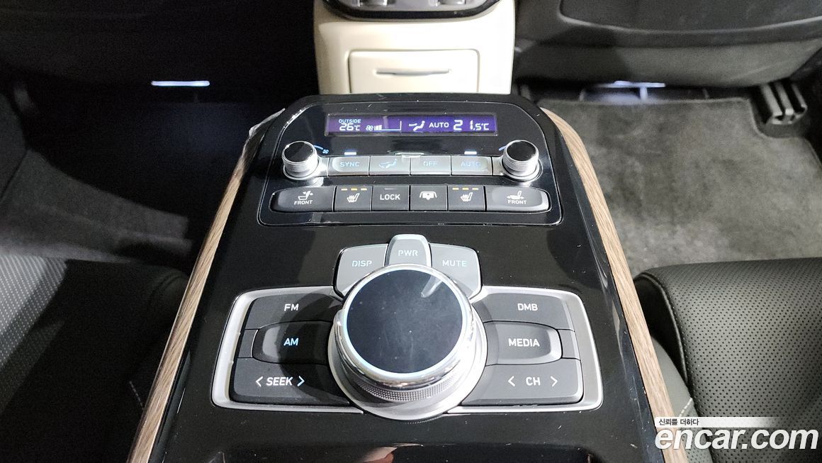 Genesis G90 2020