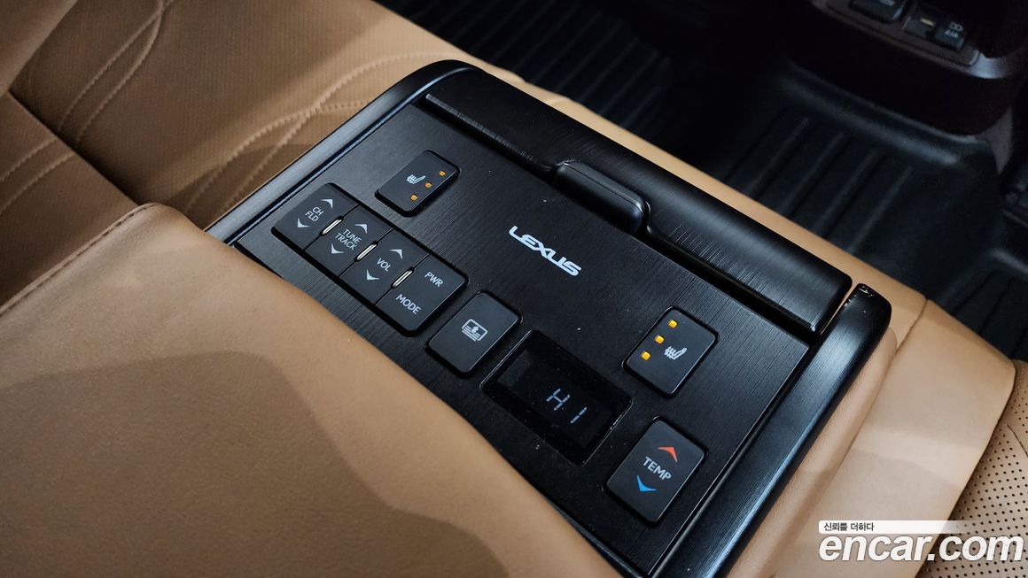 Lexus ES 2021