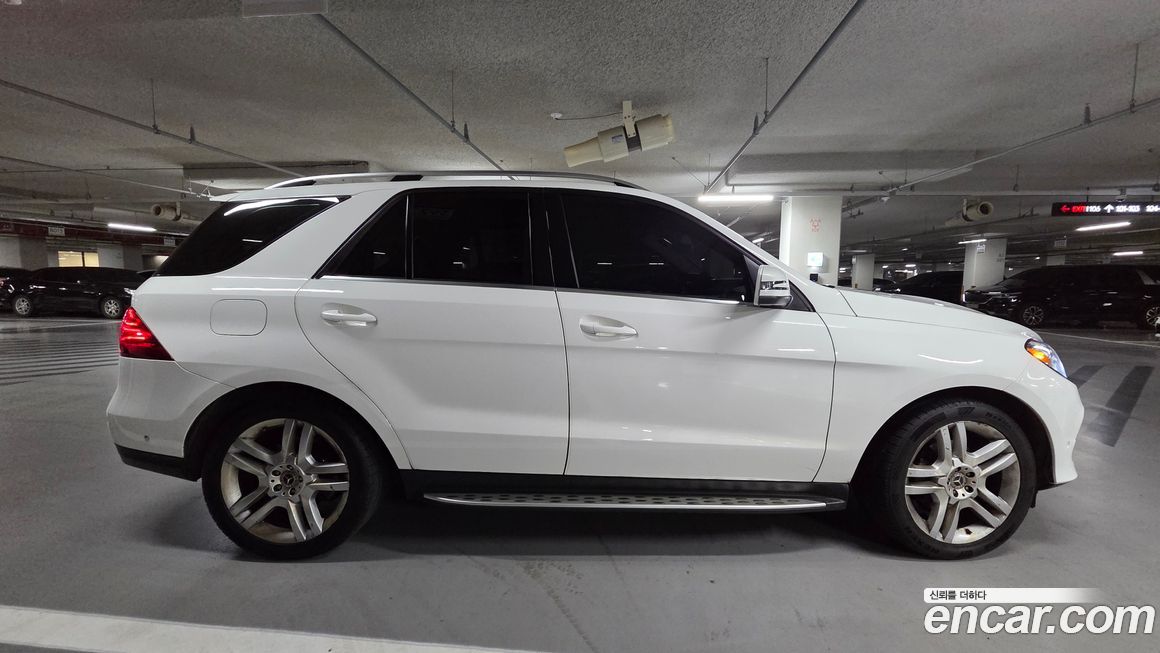 Mercedes-Benz GLE-Class 2018