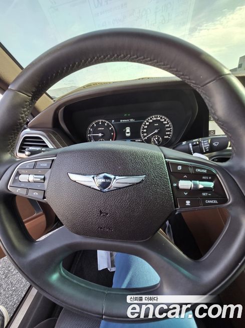 Genesis G90 2020