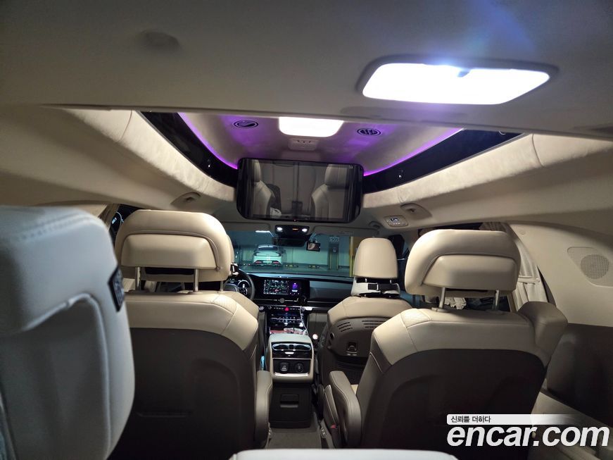 Kia Canival 2021