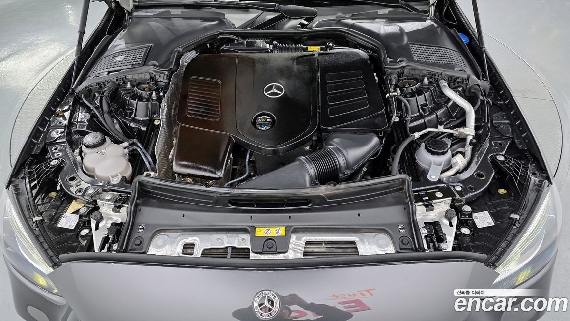 Mercedes-Benz C-Class 2022