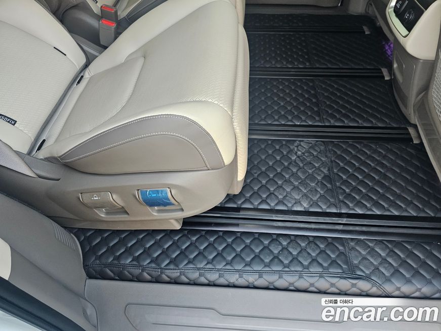 Kia Canival 2024