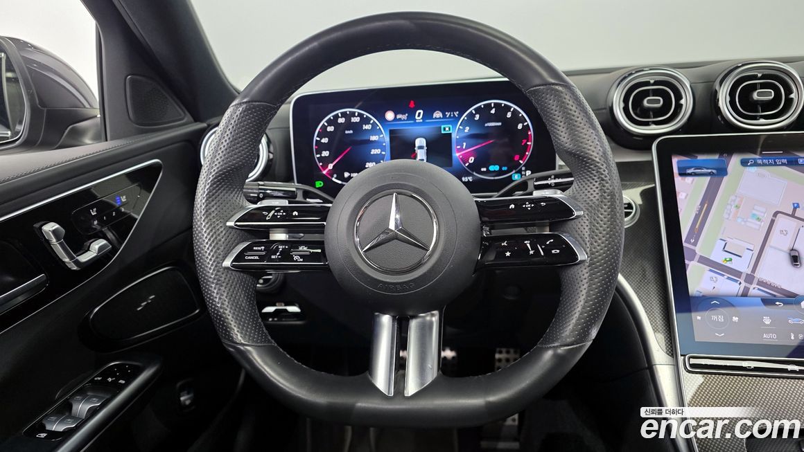 Mercedes-Benz C-Class 2022