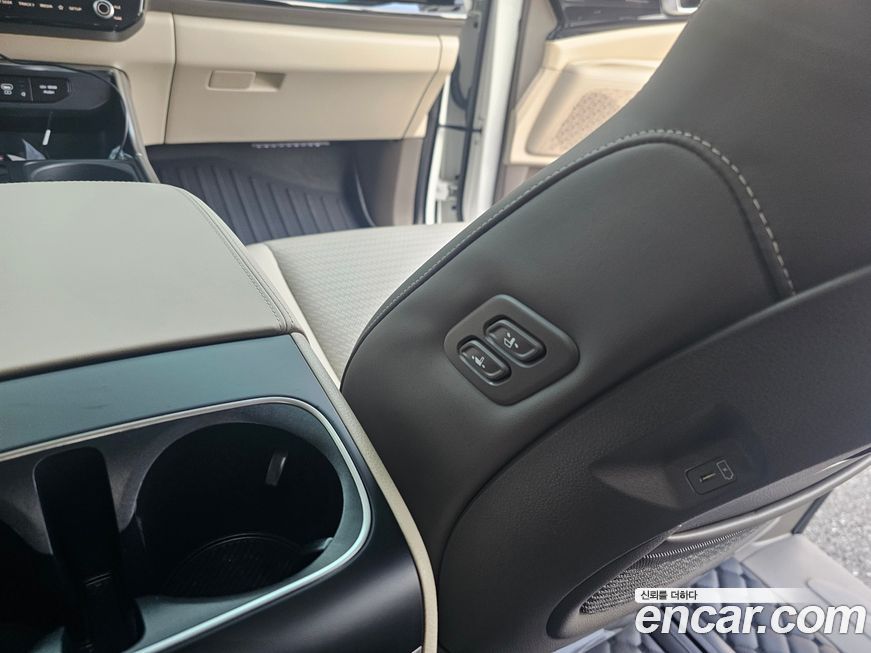 Kia Canival 2024