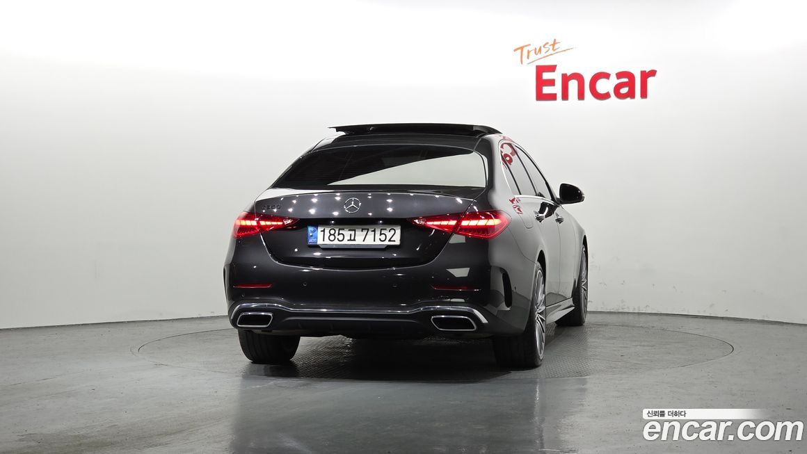 Mercedes-Benz C-Class 2022
