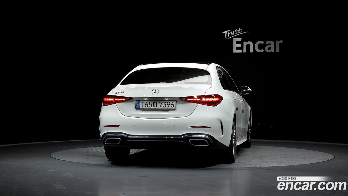 Mercedes-Benz C-Class 2022