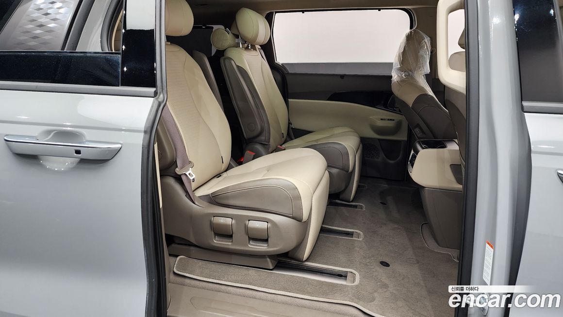 Kia Canival 2025