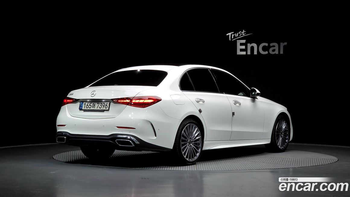 Mercedes-Benz C-Class 2022