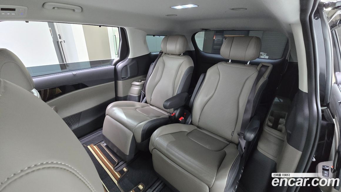 Kia Canival 2024