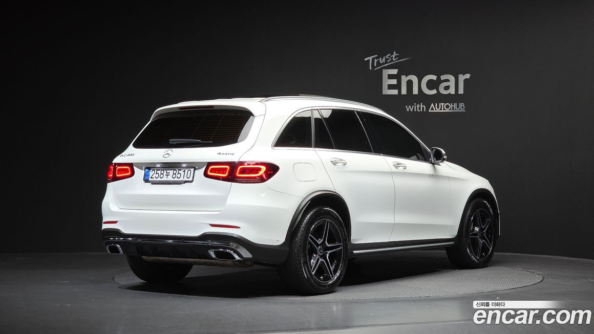 Mercedes-Benz GLC-Class 2022