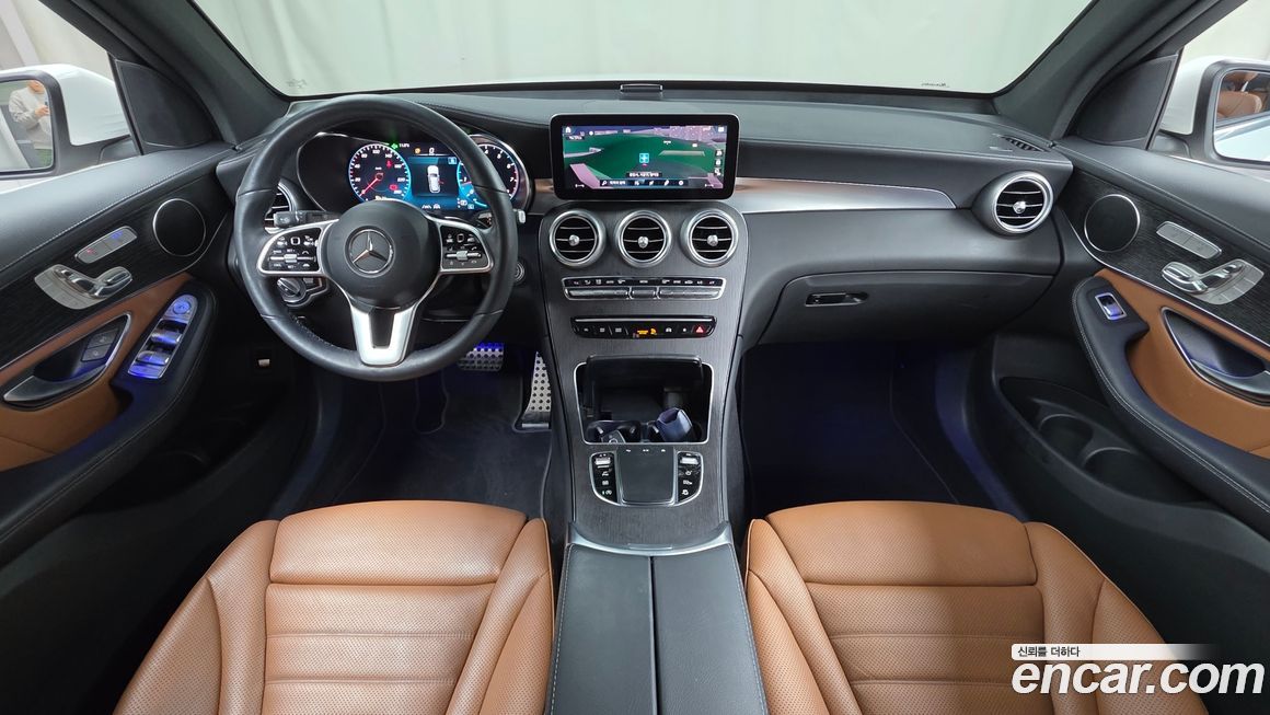 Mercedes-Benz GLC-Class 2022