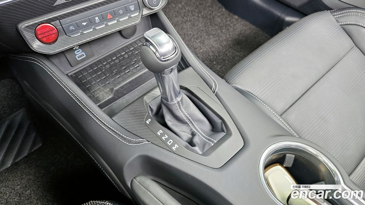 Ford Mustang 2024