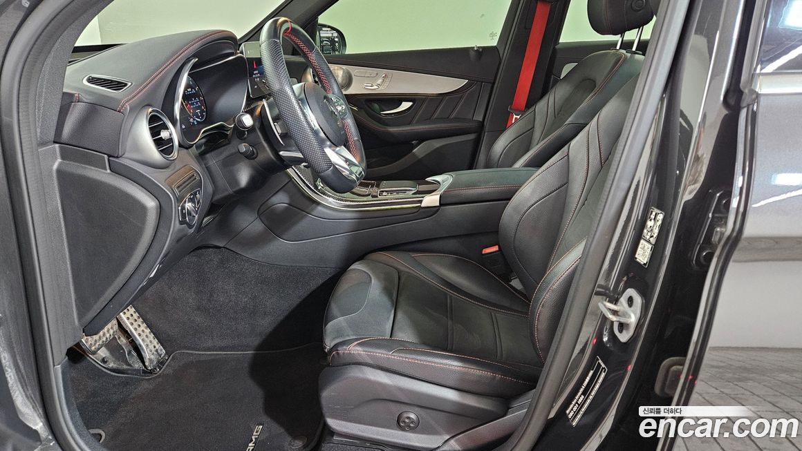 Mercedes-Benz GLC-Class 2022