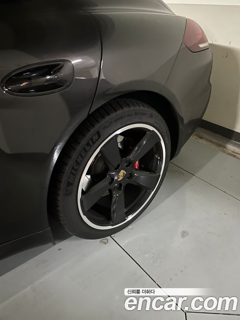 Porsche Panamera 2016