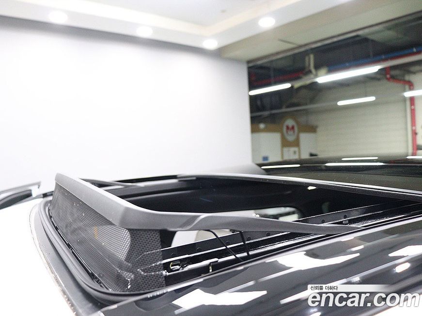 Land Rover Range Rover Velar 2023