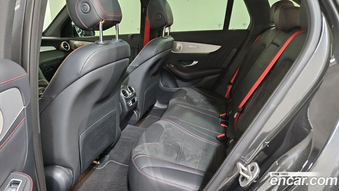 Mercedes-Benz GLC-Class 2022