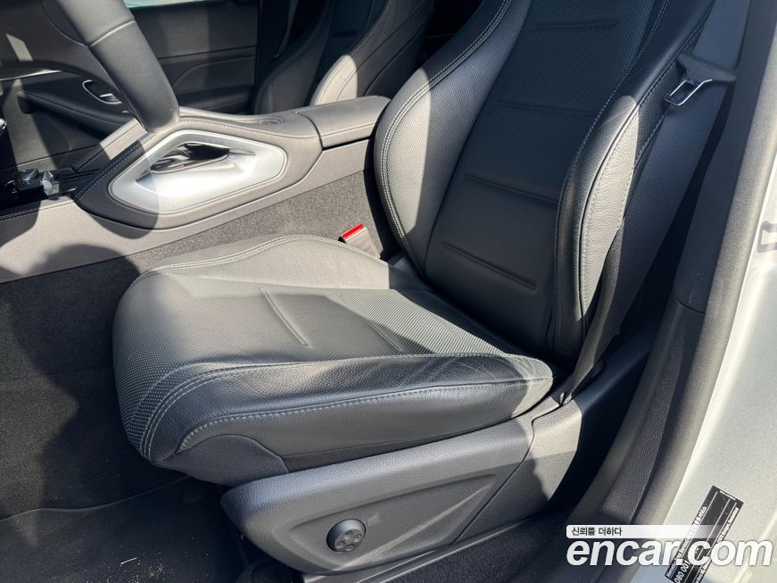 Mercedes-Benz GLE-Class 2021