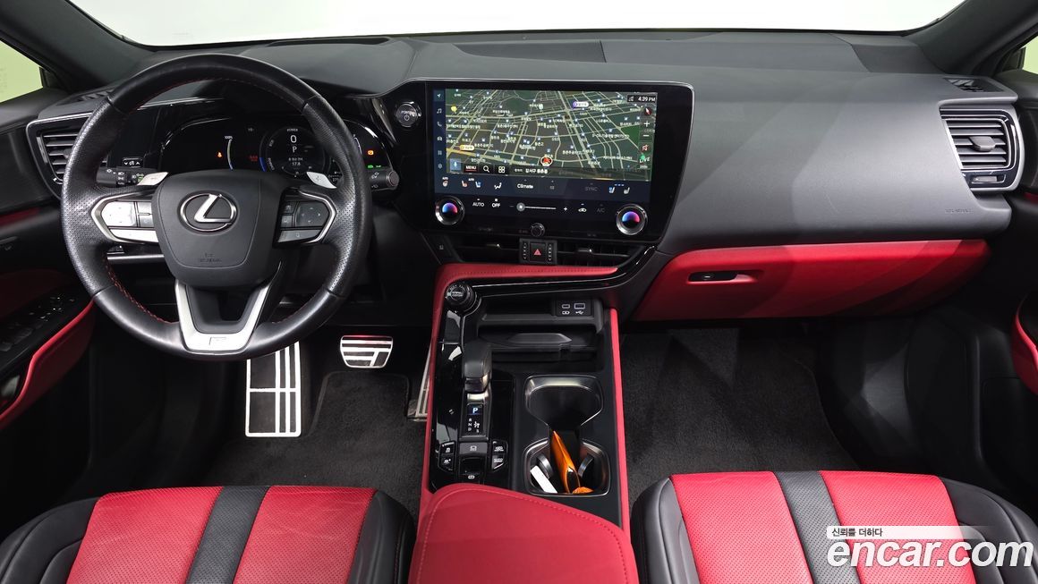 Lexus NX 2024