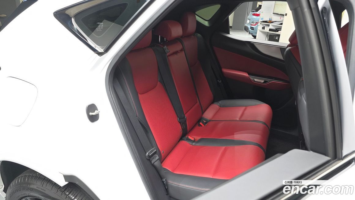 Lexus NX 2024