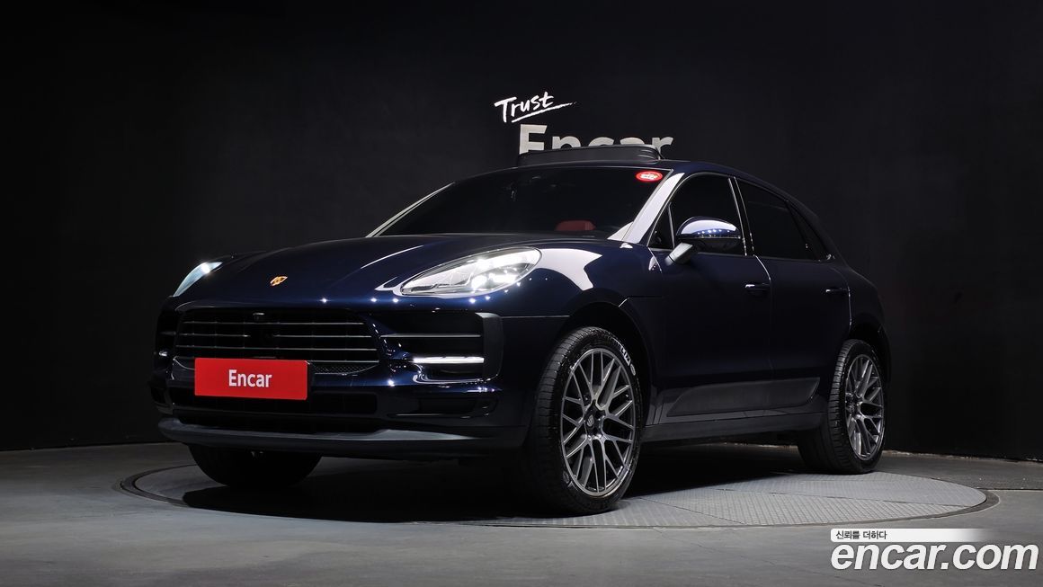 Porsche Macan 2021