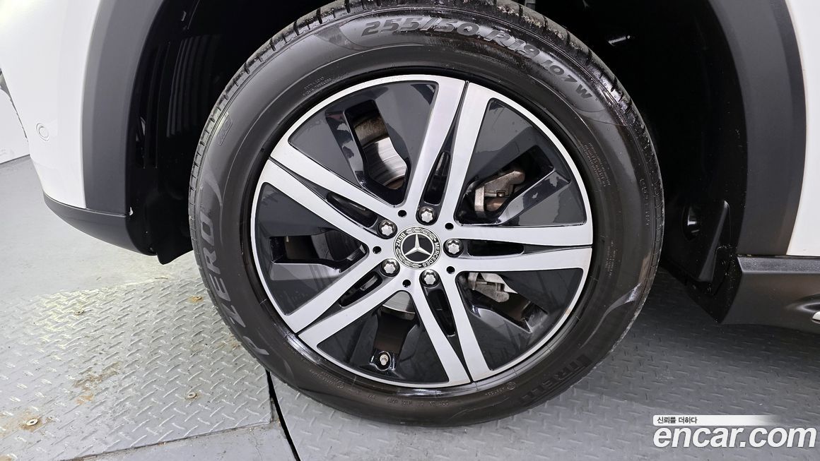 Mercedes-Benz GLE-Class 2020