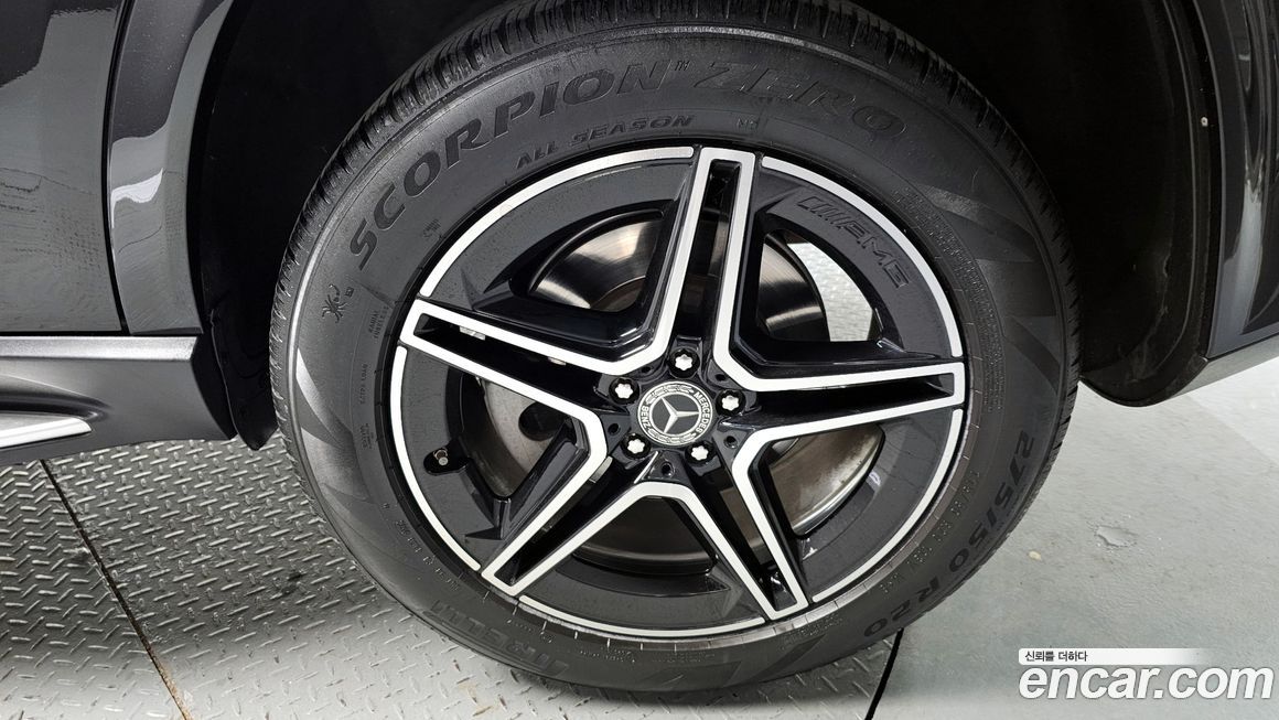 Mercedes-Benz GLE-Class 2020