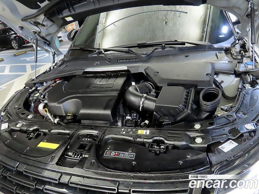 Land Rover Range Rover Evoque 2025