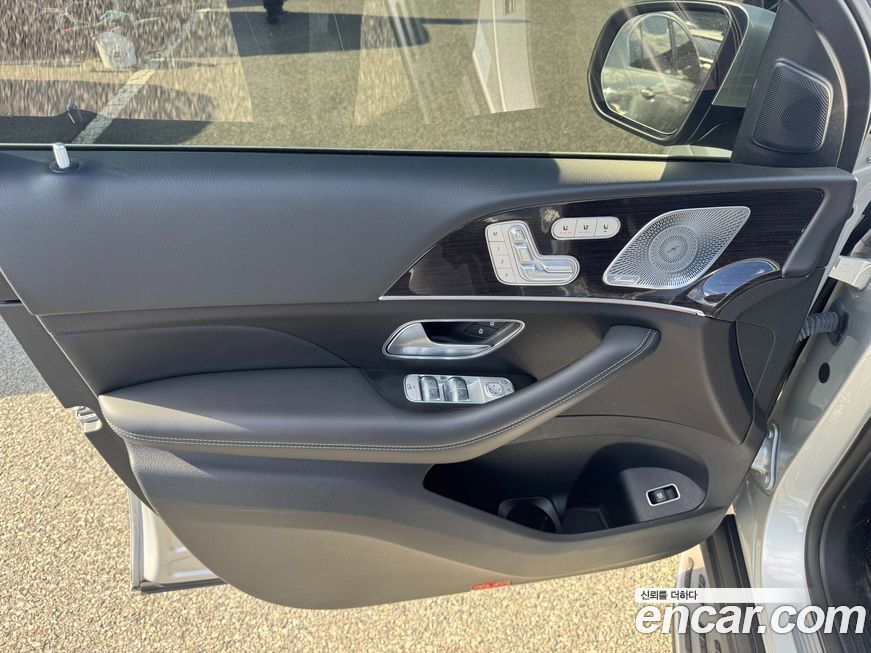 Mercedes-Benz GLE-Class 2021