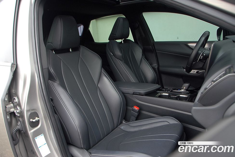 Lexus NX 2023