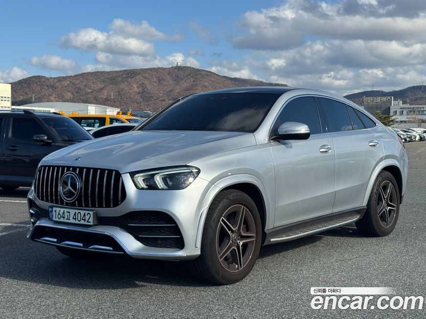 Mercedes-Benz GLE-Class 2021