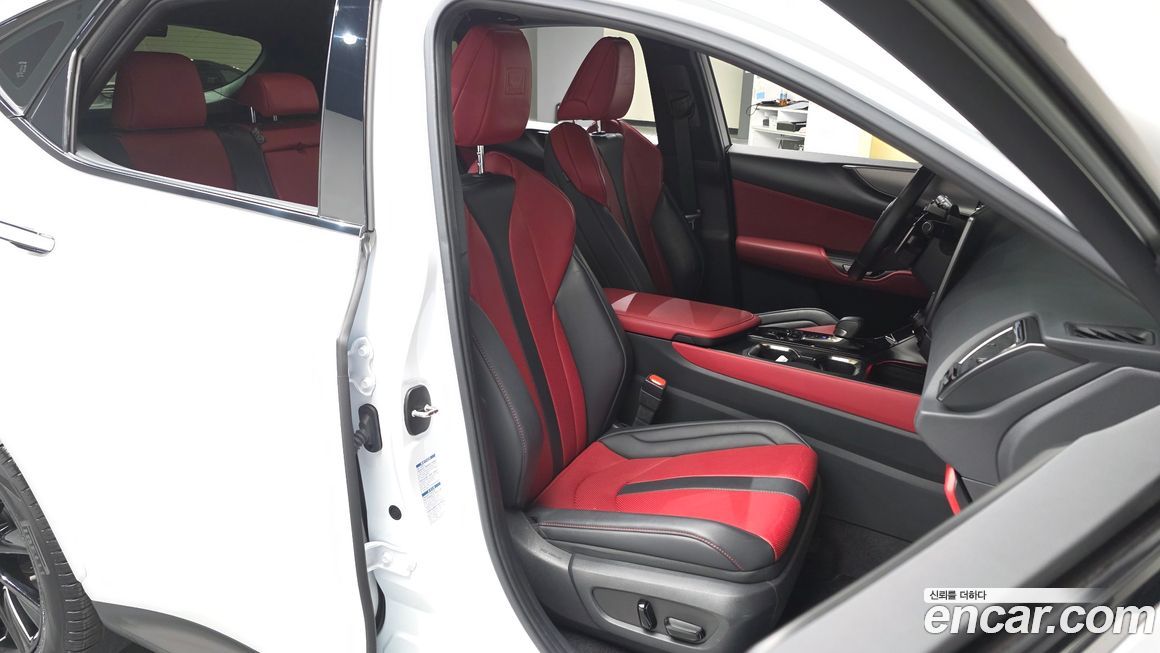 Lexus NX 2024