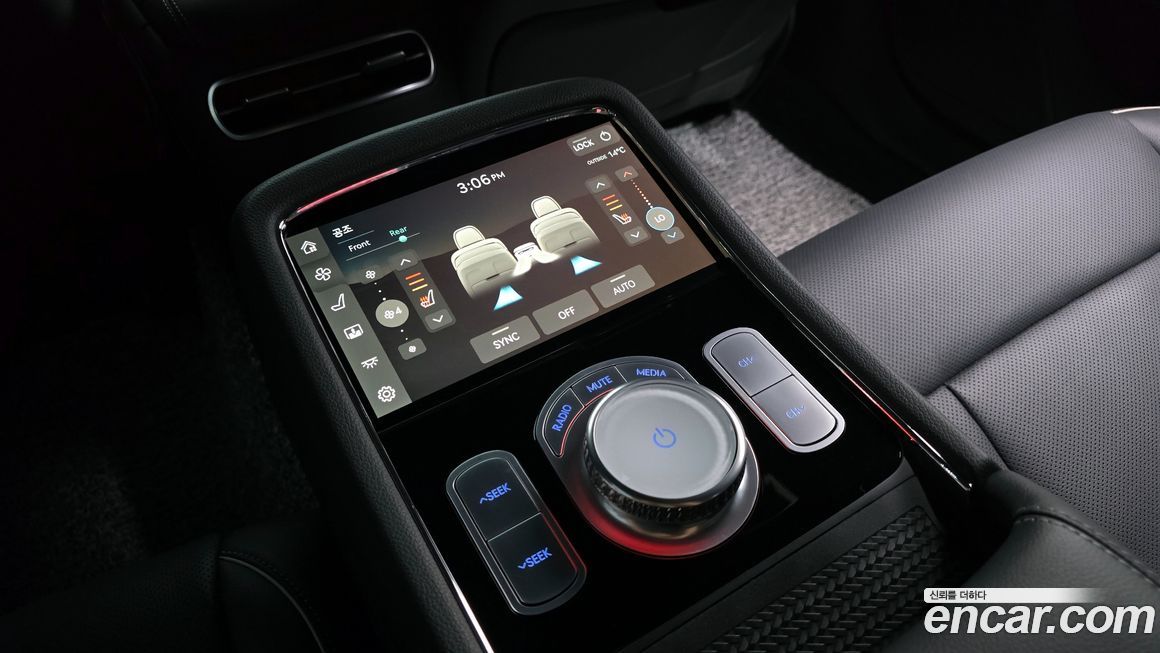 Genesis G90 2025