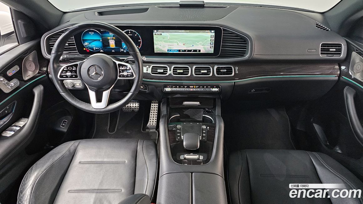 Mercedes-Benz GLE-Class 2021