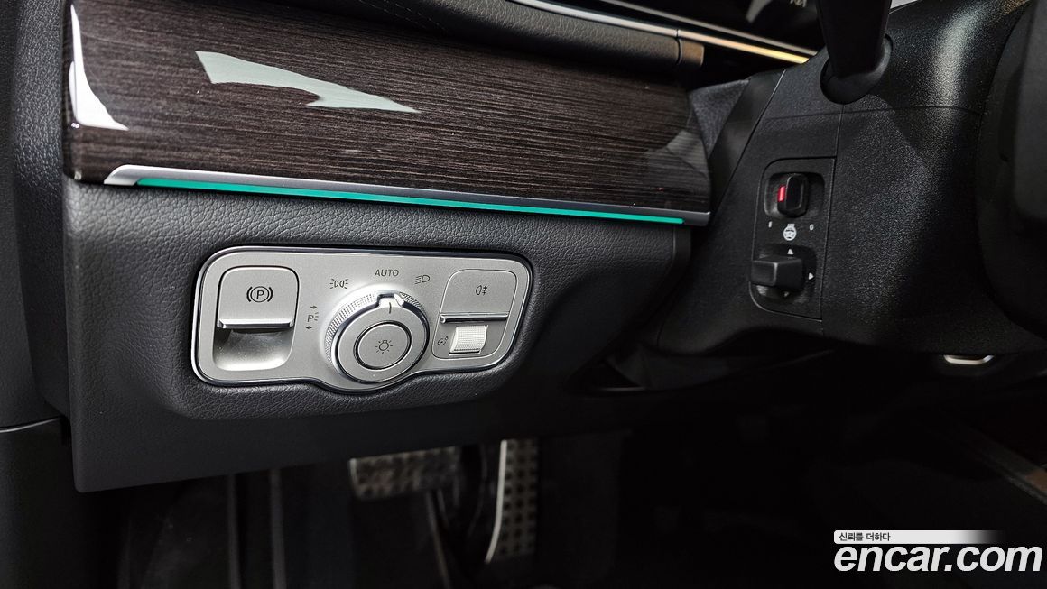 Mercedes-Benz GLE-Class 2021