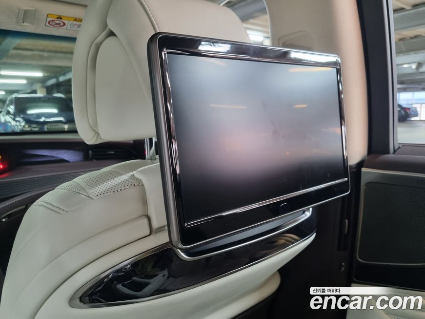 Lexus LS 2020