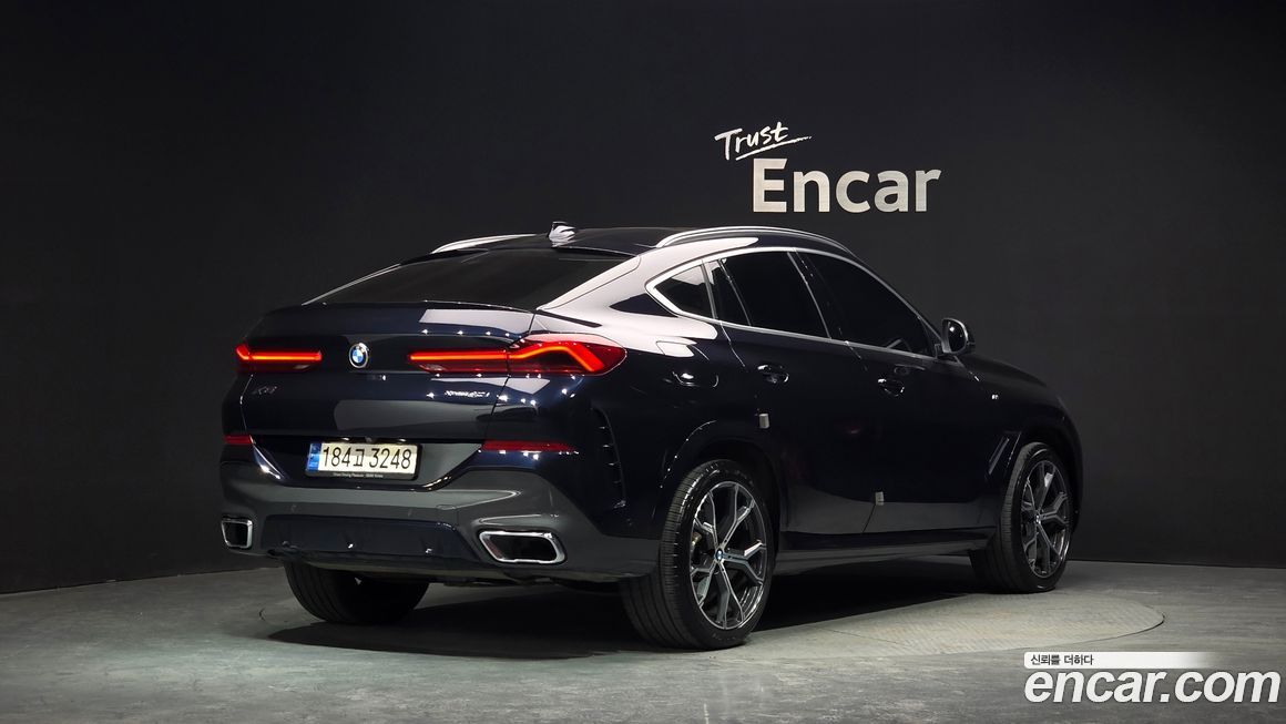 BMW X6 2022