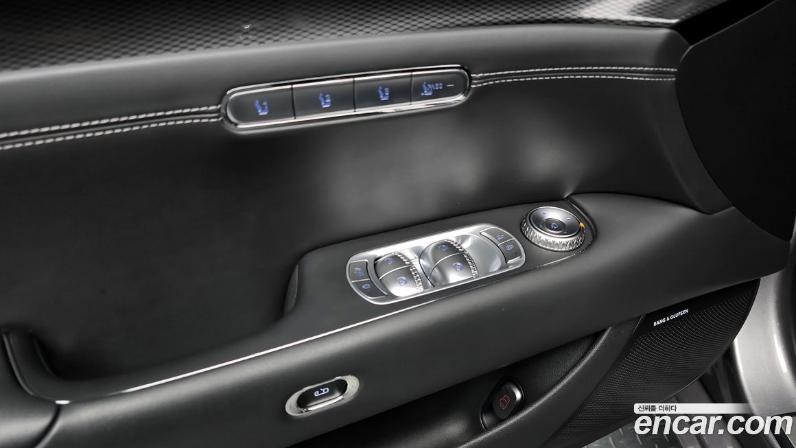 Genesis G90 2025