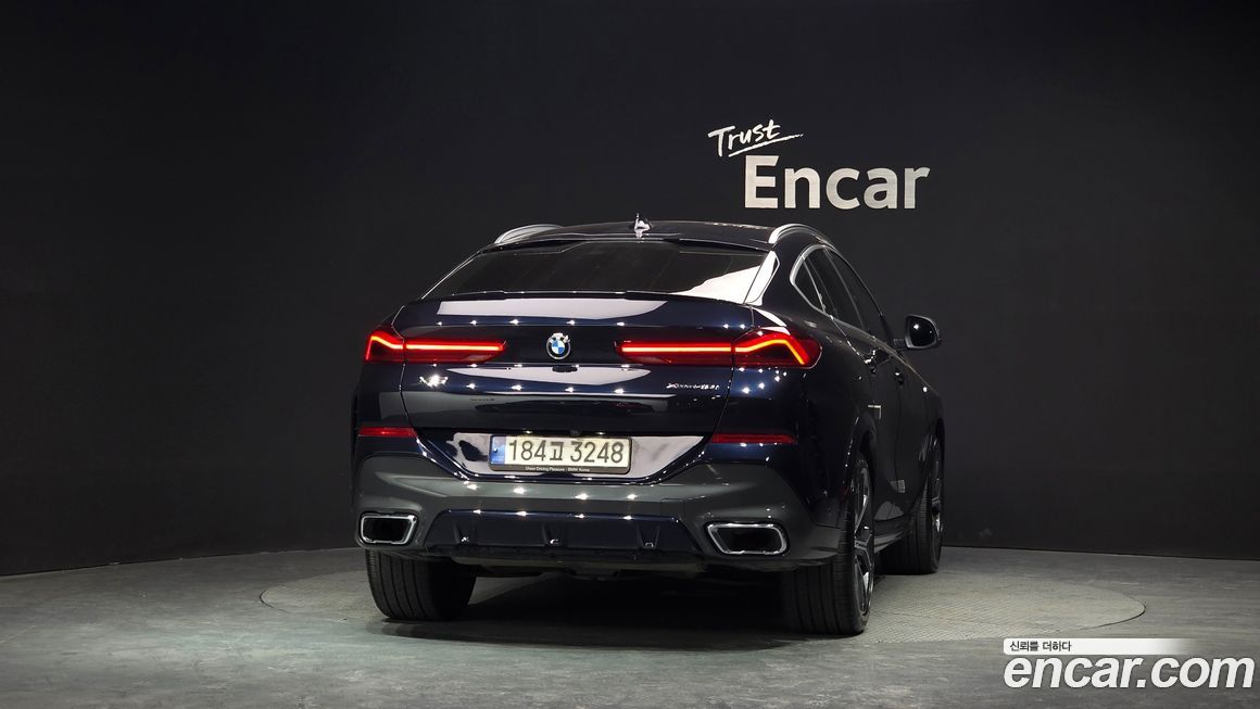 BMW X6 2022