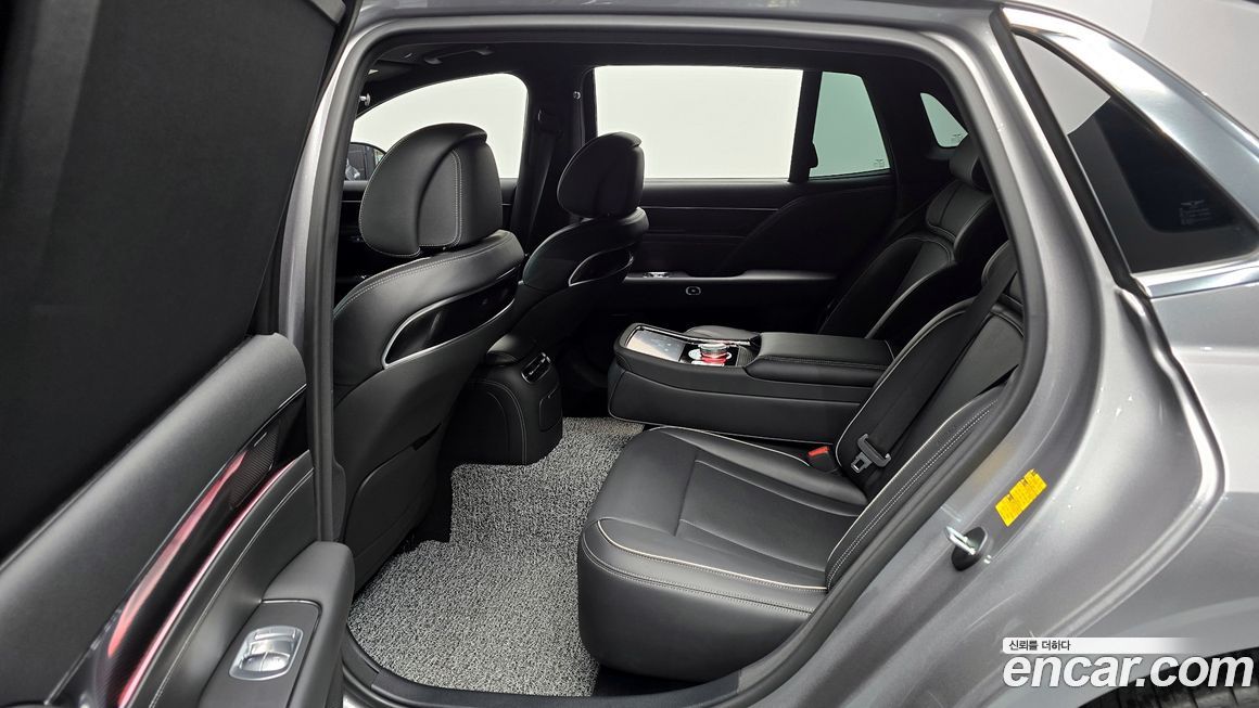 Genesis G90 2025