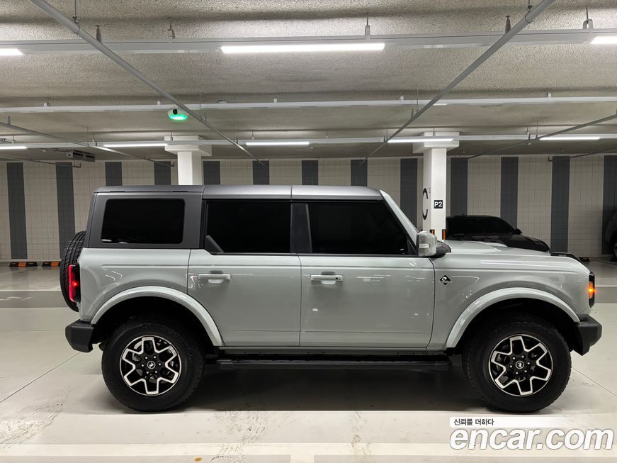 Ford Bronco 2024