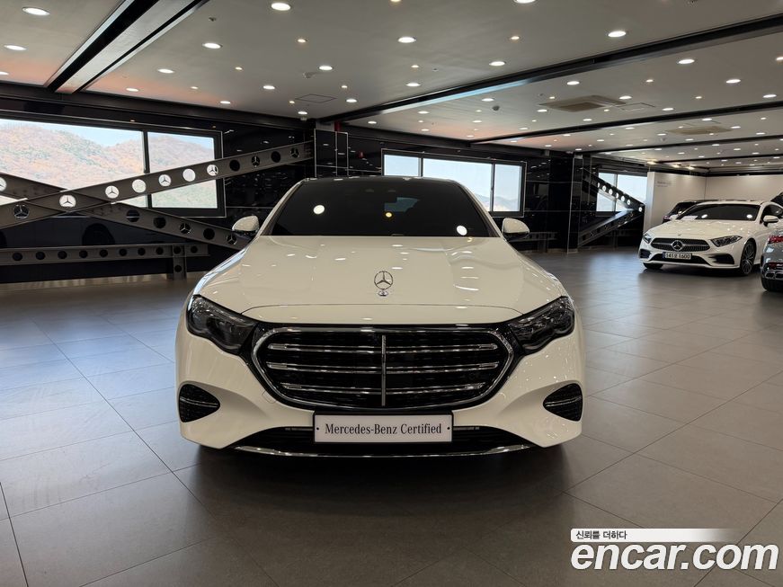 Mercedes-Benz E-Class 2025